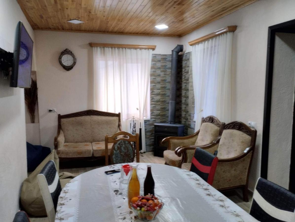 Spardishi Tower Mestia Exterior photo